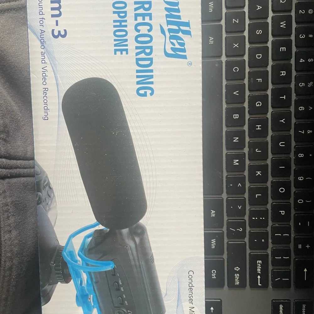 Video Microphone, Camera Microphone with Monitoring Function, Shotgun Mic for iP
